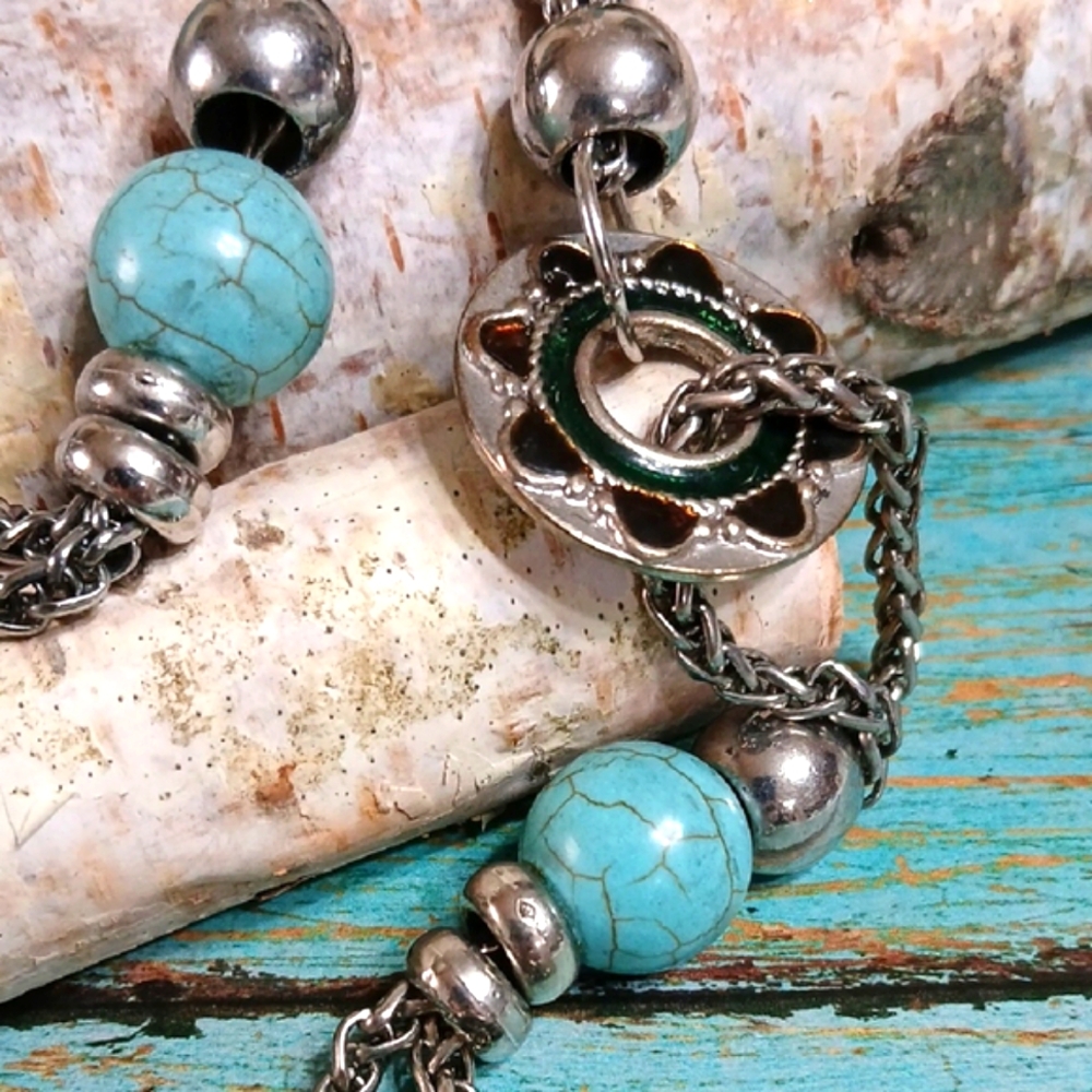 Turquoise Necklace - Picture 2 of 6
